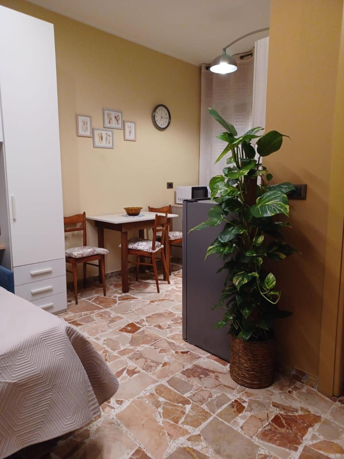 Apartmán Ca Da Curt Monolocale Priocca Exteriér fotografie